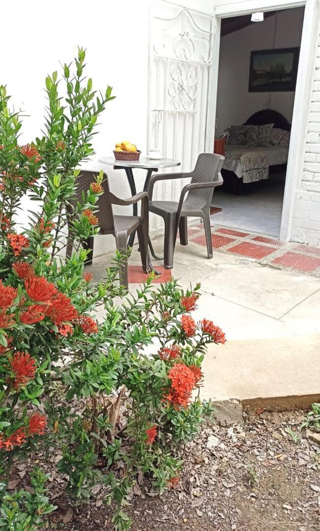 Hostal Corales โตลู ภายนอก รูปภาพ