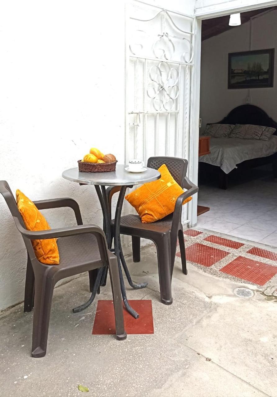 Hostal Corales โตลู ภายนอก รูปภาพ