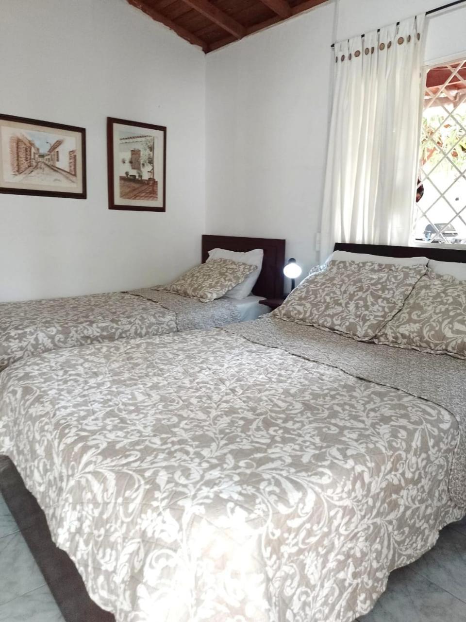 Hostal Corales โตลู ภายนอก รูปภาพ