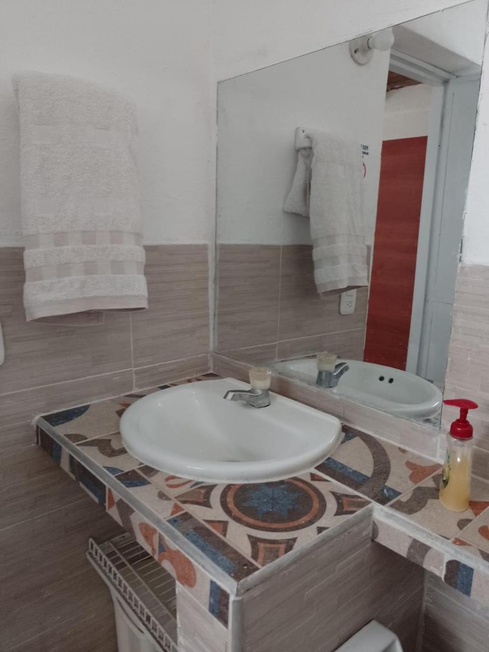 Hostal Corales โตลู ภายนอก รูปภาพ