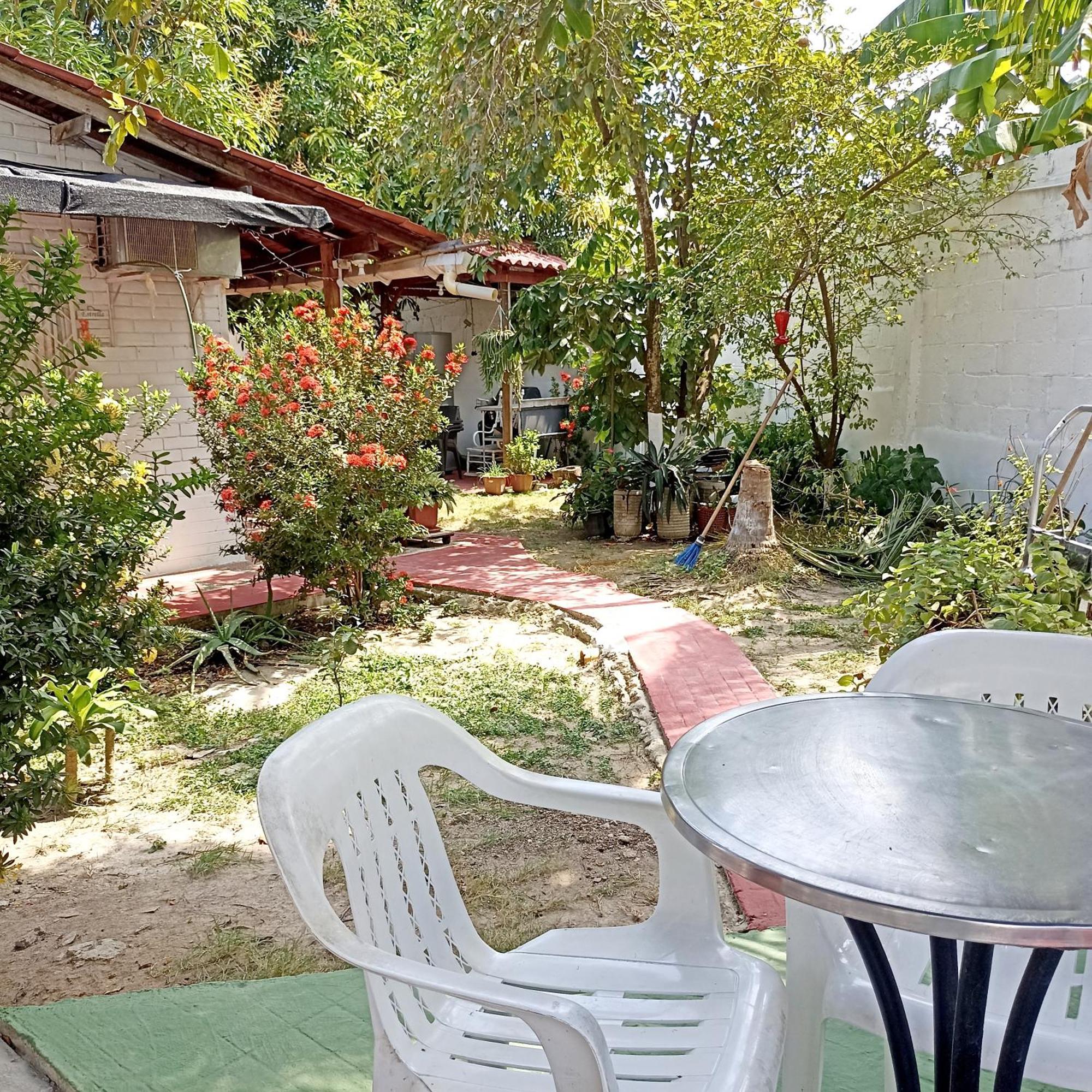 Hostal Corales โตลู ภายนอก รูปภาพ